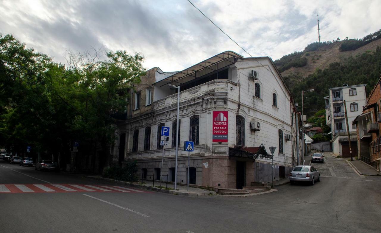 Апартаменти Amaghleba *